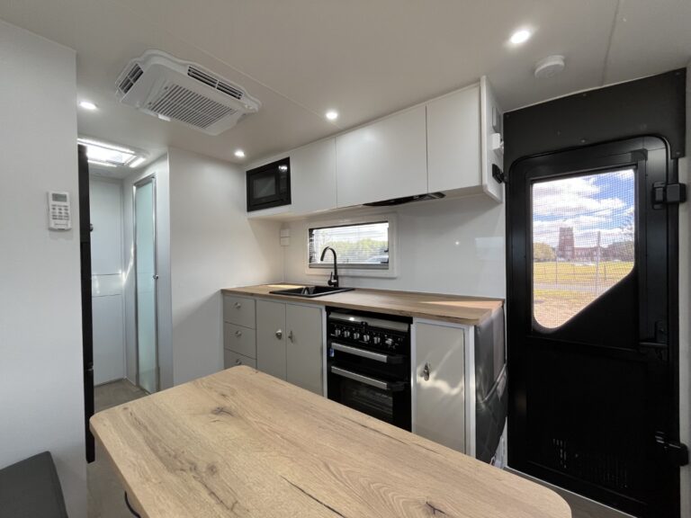 Billabong Family Fun Double Bunk Caravan 39