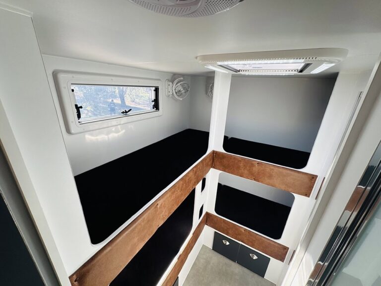 Billabong Family Caravan Quad Bunk 10
