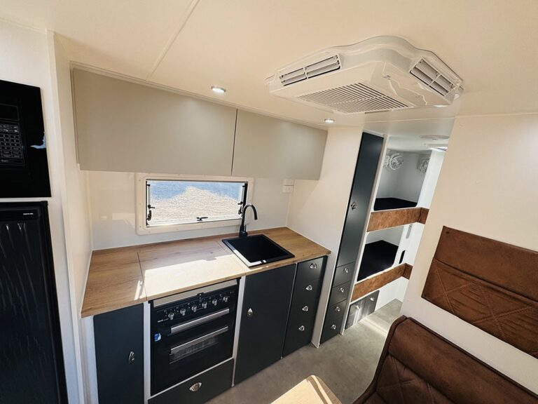 Billabong Family Caravan Quad Bunk 3