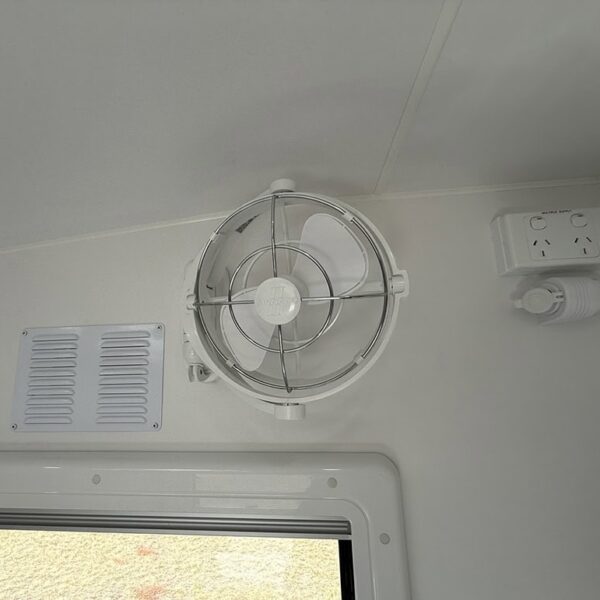 Billabong Quad Bunk Family Caravan 49
